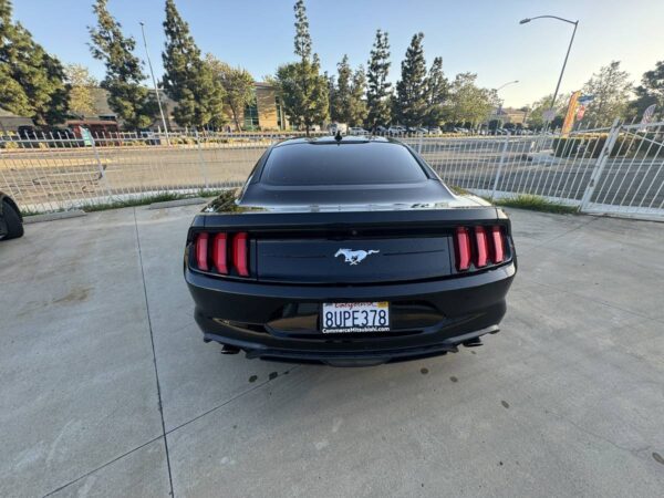 00m0m_dMcF70P1hDG_0x20oM_1200x900 2020 Ford Mustang Ecoboost ,999
